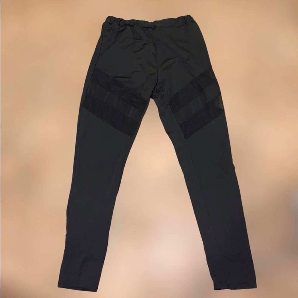 Black leggings with mesh - Picture 2 of 7